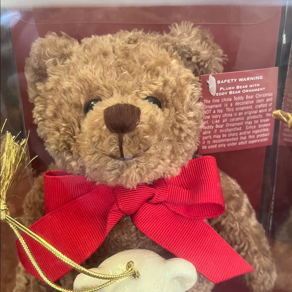 Lenox Holiday Teddy Bear and ornament Set with Red Bow - Picture 4 of 4
